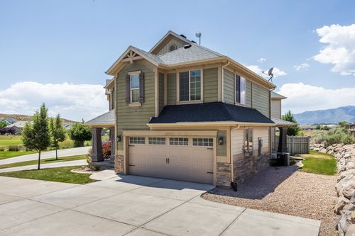 4043 E Oakland Hills Dr, Eagle Mountain, UT, 84005-6019 | Card Image