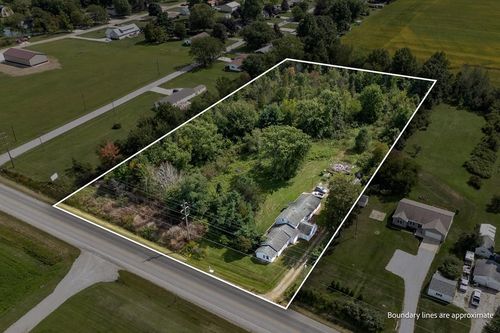 4825 Mansfield-Crestline Rd, Mansfield, OH, 44903 | Card Image