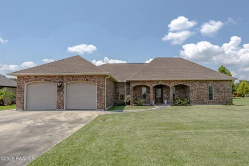 118 Saint Marie Cir, Cankton, LA, 70584-5934 | Card Image