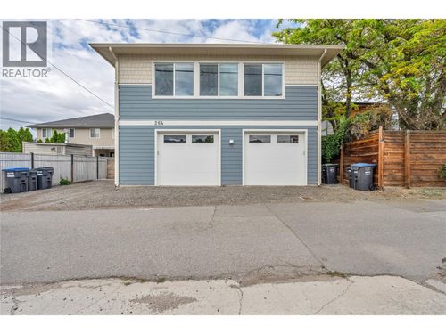 264 Douglas Ave, Penticton, BC, V2A2T8 | Card Image