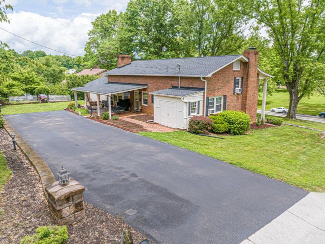 503 Court St, House other with 4 bedrooms, 4 bathrooms and null parking in Abingdon VA | Image 56