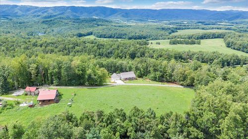 278 &amp; 280 Woodwinds Rd, Callaway, VA, 24067 | Card Image