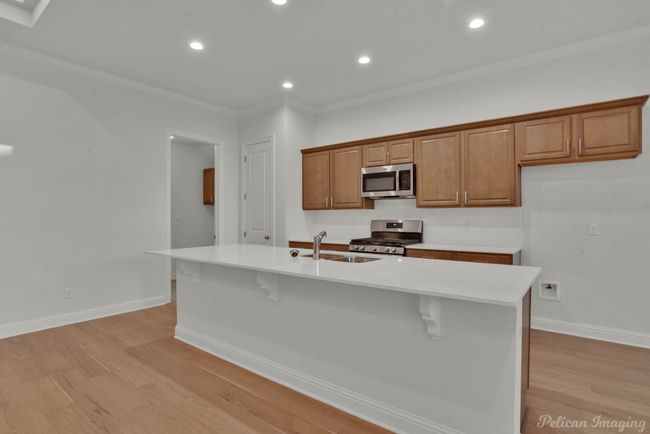 Kitchen Island | Image 11