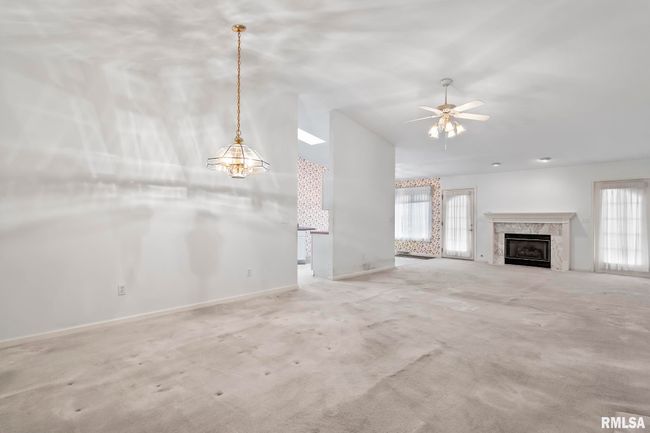 5000 Eagle Ridge Ct, House other with 2 bedrooms, 2 bathrooms and null parking in Springfield IL | Image 6