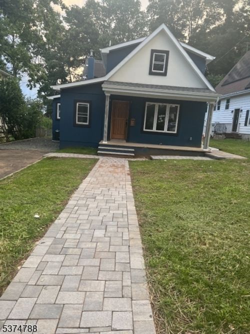311 Jefferson Ave, North Plainfield, NJ, 07060-3607 | Card Image