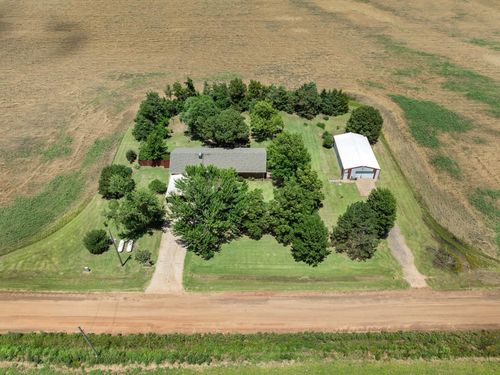 30 Ne 80 Rd, Harper, KS, 67058-8102 | Card Image