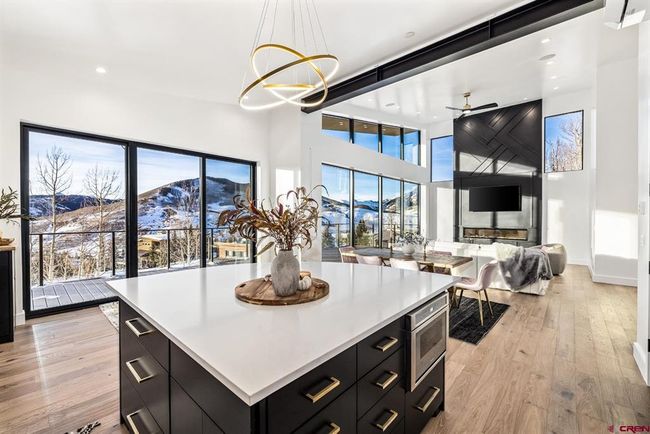 38 Ruby Dr, House other with 4 bedrooms, 5 bathrooms and null parking in Crested Butte CO | Image 12