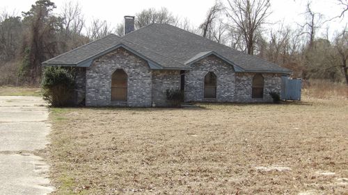 8779 Texas Highway 11, Hughes Springs, TX, 75656-6249 | Card Image