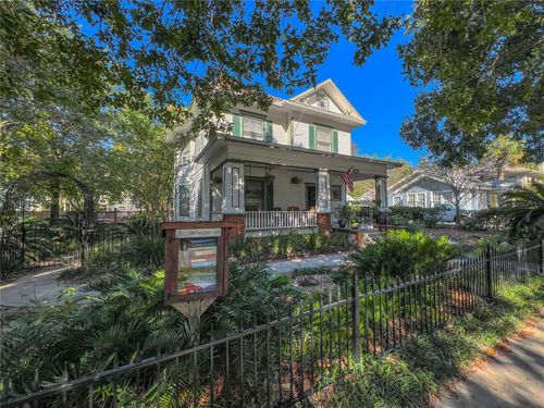 516 Ne 4th St, GAINESVILLE, FL, 32601-5400 | Card Image