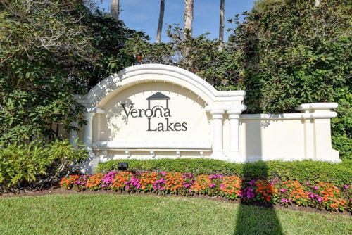 9113 Tremezzo Ln, Boynton Beach, FL, 33472-2747 | Card Image