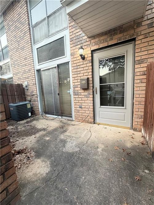 21c-4701 Flat Shoals Rd, Union City, GA, 30291-1459 | Card Image