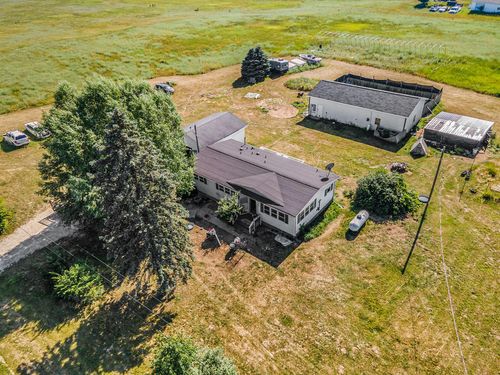 5623 S 104th Ave, Rothbury, MI, 49452-8158 | Card Image