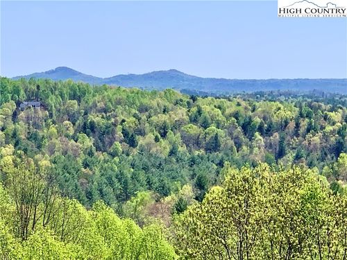 4 Johns Ridge Parkway, Lenoir, NC, 28645 | Card Image