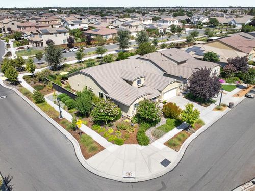 2220 Russell Cir, Woodland, CA, 95776-5506 | Card Image