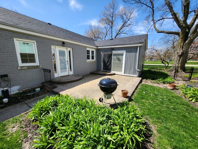 2425 Flossmoor Road, House other with 3 bedrooms, 2 bathrooms and 2 parking in Flossmoor IL | Image 3