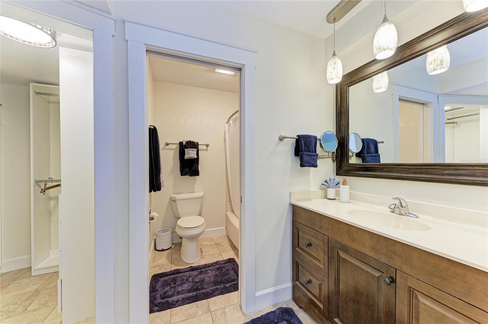 Residential in LONGBOAT KEY 5