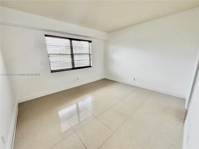 APT-307 - 3150 W Rolling Hills Cir, Condo with 2 bedrooms, 2 bathrooms and null parking in Davie FL | Image 21