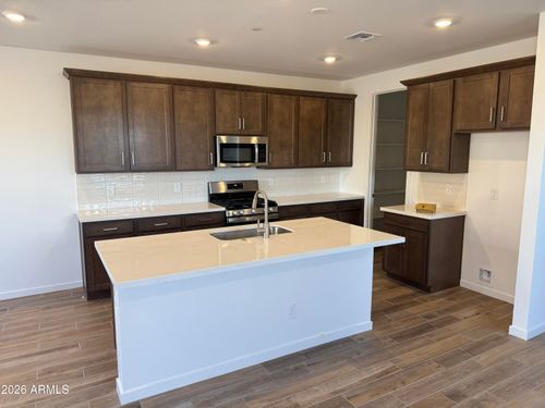 2262 S Jeffery St, Gilbert, AZ, 85295-1885 | Card Image