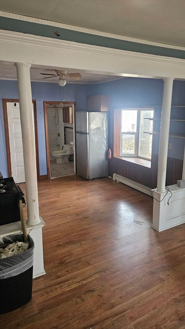 715 Elm St, Home with 4 bedrooms, 3 bathrooms and 4 parking in Woonsocket RI | Image 18