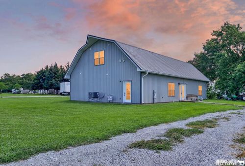 225 N Jefferson St, Blue Springs, NE, 68318-3021 | Card Image