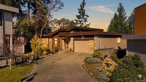 3413 Barrington Rd, Nanaimo, BC, V9T0J1 | Card Image