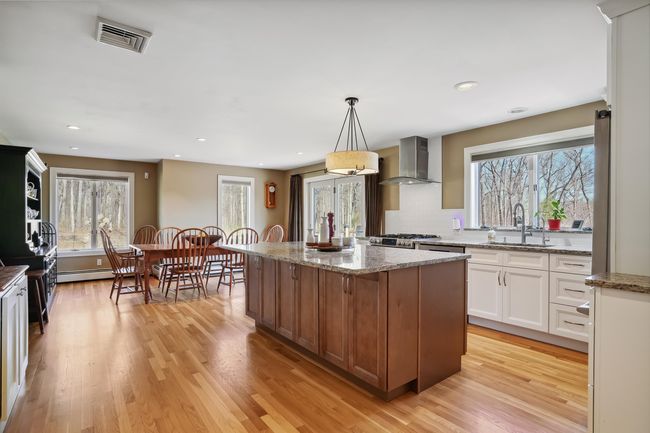 29 Southgate Rd, House other with 4 bedrooms, 4 bathrooms and null parking in Hollis NH | Image 18