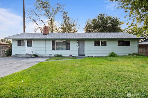 518 S 5th Avenue, Othello, WA, 99344 | Card Image