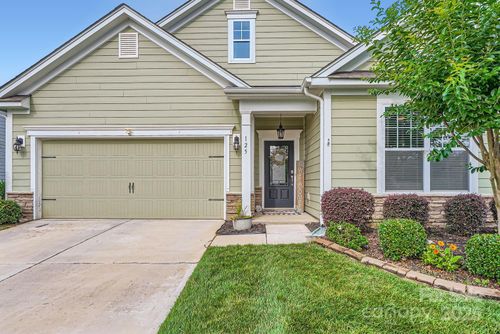 125 Rosebay Dr, Mooresville, NC, 28117-0070 | Card Image