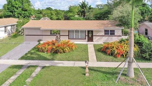 na-19125 Nw 22nd Ave, Miami Gardens, FL, 33056-2603 | Card Image