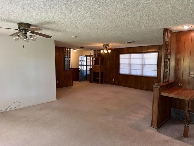 1807 E Reppto St, House other with 3 bedrooms, 2 bathrooms and null parking in Brownfield TX | Image 9