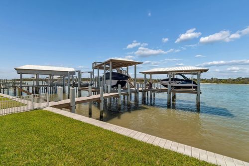 9163 June Ln, St Augustine, FL, 32080-8628 | Card Image