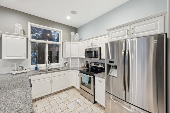 2490 Lakeview Dr, House other with 3 bedrooms, 4 bathrooms and null parking in Clarklake MI | Image 10