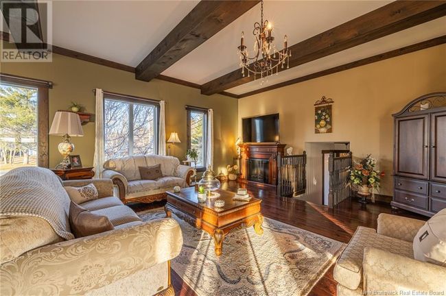 348 Dignard Rd, House other with 6 bedrooms, 6 bathrooms and null parking in Tracadie-Sheila NB | Image 10