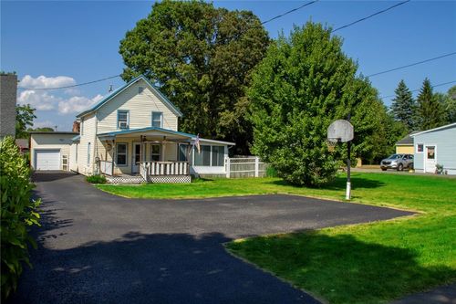 18 Pine St, Cortland, NY, 13045-3209 | Card Image