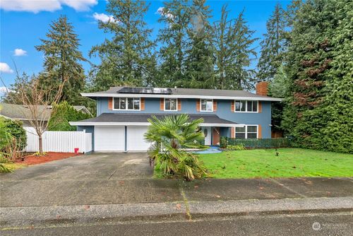 32021 28th Avenue Sw, Federal Way, WA, 98023 | Card Image