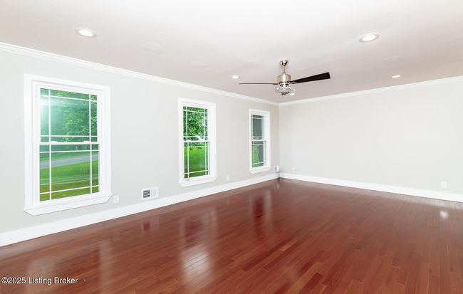 7110 Fox Harbor Rd, House other with 6 bedrooms, 3 bathrooms and null parking in Prospect KY | Image 20