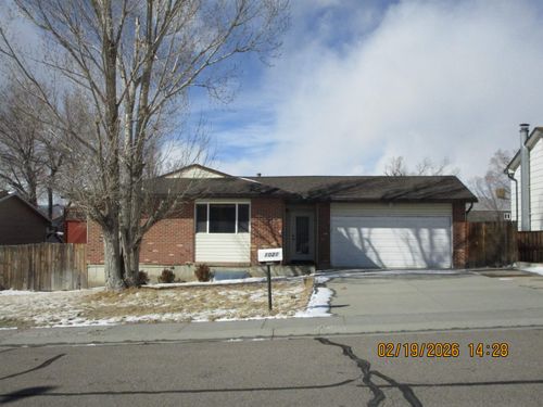 1021 Maple Way, Rock Springs, WY, 82901-4107 | Card Image