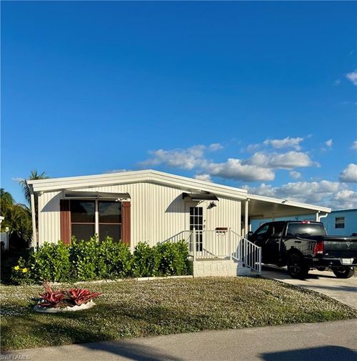 154 Siesta Ln, FORT MYERS, FL, 33905-4352 | Card Image