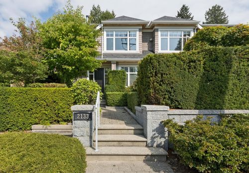 2133 Gordon Ave, West Vancouver, BC, V7V1W1 | Card Image