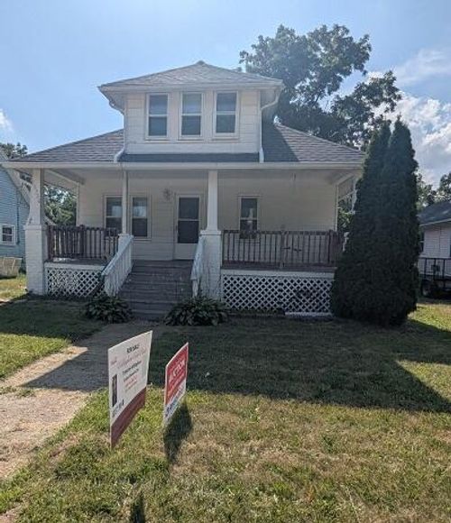 18736 Huron River Dr, New Boston, MI, 48164-9357 | Card Image