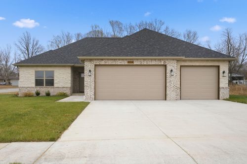 5214 S Logan Dr, Battlefield, MO, 65619-4210 | Card Image