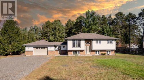 2219 Lee Valley Rd, Espanola, ON, P5E1P7 | Card Image