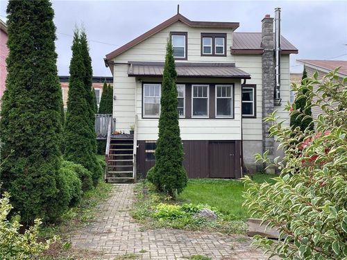 593 Campbell Street, Lucknow, ON, N0G2H0 | Card Image