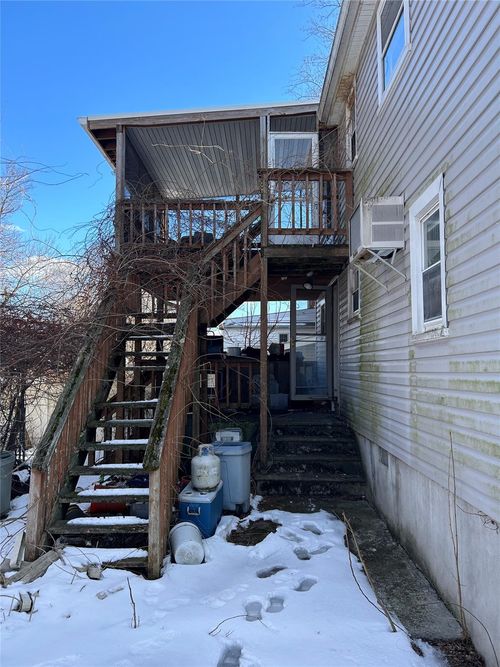 151 8th St, Verplanck, NY, 10596-7712 | Card Image