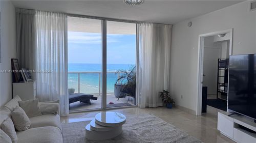 apt-1904-18201 Collins Ave, Sunny Isles Beach, FL, 33160-5133 | Card Image