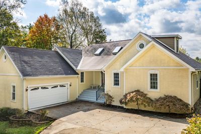 3606 Monarch Court, House other with 5 bedrooms, 5 bathrooms and 3 parking in Morgantown WV | Image 1