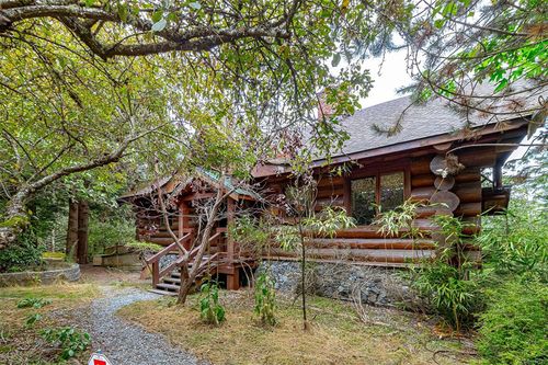 1536 Winslow Dr, Sooke, BC, V9Z1A9 | Card Image