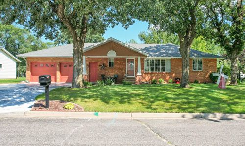 144 3rd St N, Sauk Centre, MN, 56378-2117 | Card Image