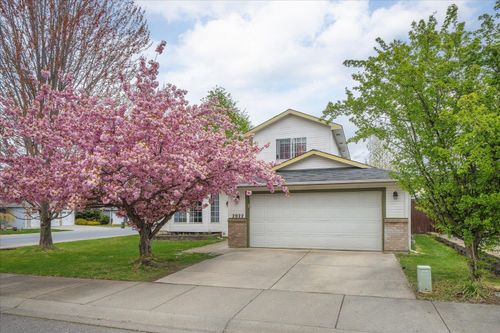 2022 N Rio Grande Ln, Spokane Valley, WA, 99016-9499 | Card Image