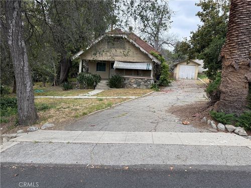 2415 Sierra Dr, Upland, CA, 91784-1183 | Card Image